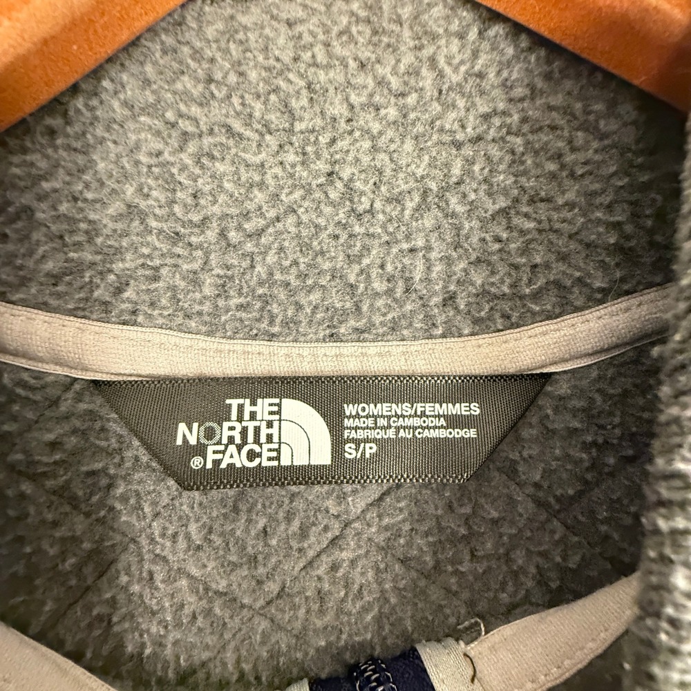 The North Face 1/4 Zip Fleece Sweater Pullover Womens Small Gray - Picture 3 of 12